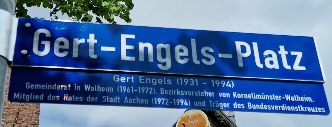 Straßenschild mit Gert-Engels-Platz